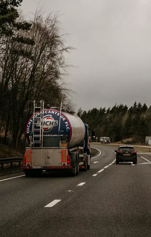 Odkryj Iveco Eurocargo: Idealne rozwiązanie do transportu miejskiego