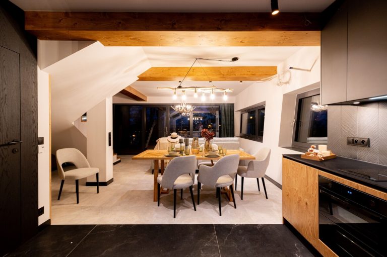 Najmodniejsze rozwiązania w aranżacji wnętrz w 2025 roku